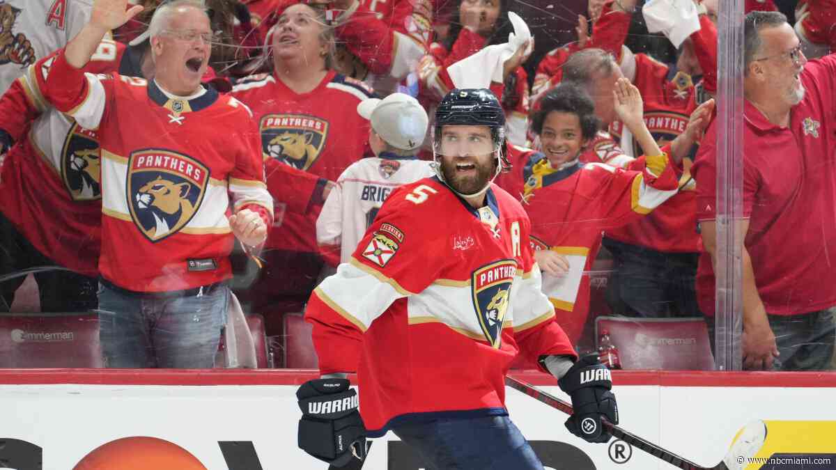 Panthers make 2 goals in 11 seconds, beat Lightning 4-2 to take 3-1 series lead