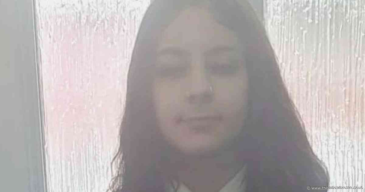 Police search for missing Bromley school girl last seen three days ago