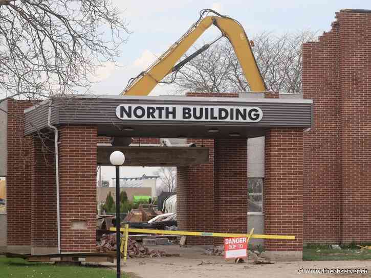 North Building at Sarnia's Lambton College being demolished
