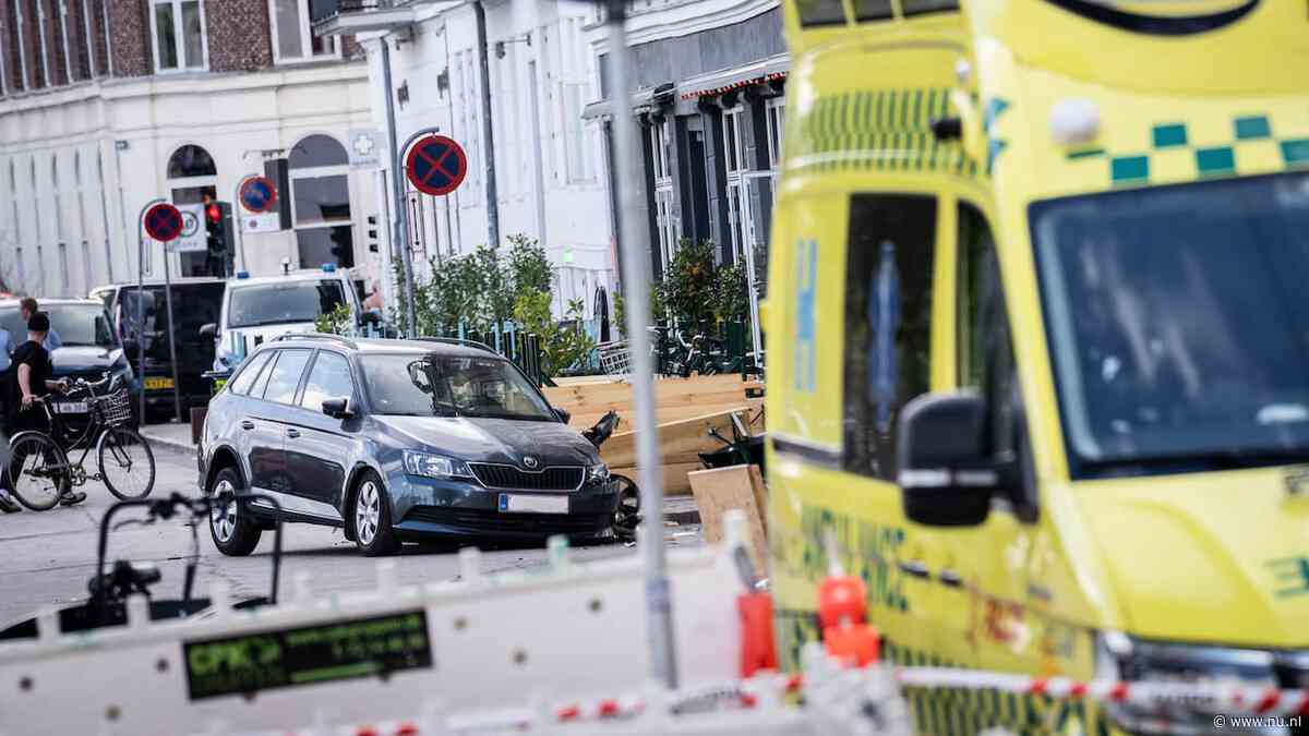 Elf gewonden in Kopenhagen doordat automobilist macht over stuur verliest