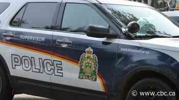 Saskatoon police vehicle stolen while officers chasing drunk man on foot