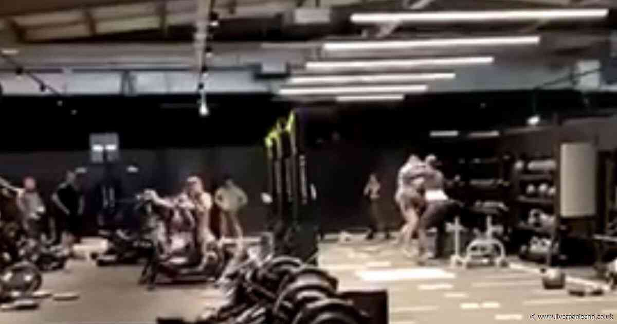 Man claims he was 'called a rat and smacked in head' with 10kg weight at gym