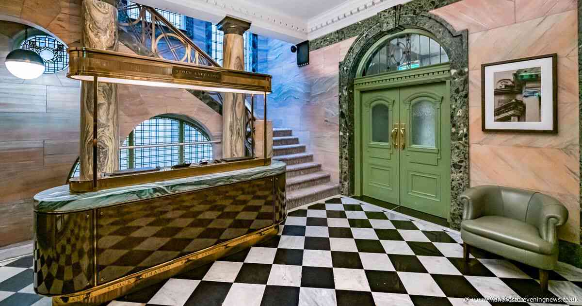 The Grade II-listed Manchester hotel steeped in history that's just been given 'huge honour'