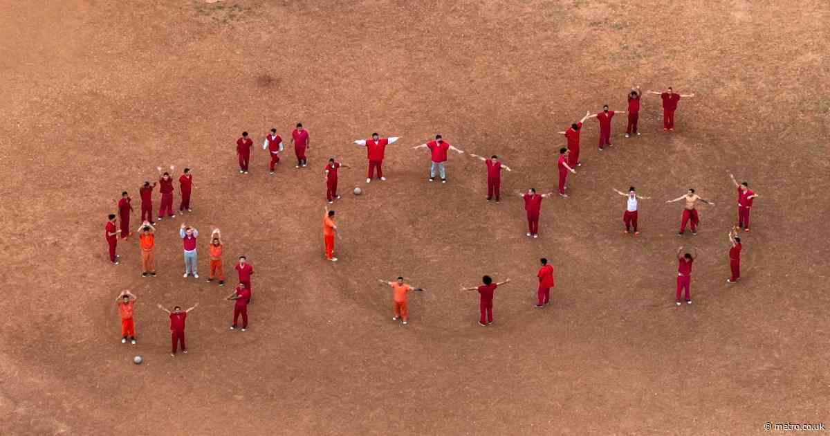 SOS scrawled in dirt by men fearing deportation to El Salvador prison