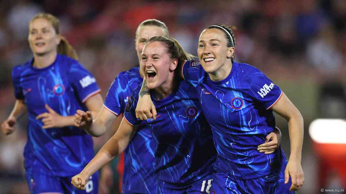 Wieke Kaptein verovert landstitel met Chelsea na zege op Manchester United