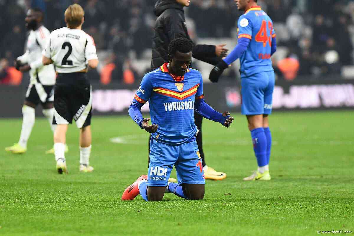 Rennes : La priorité de Beye joue en Turquie