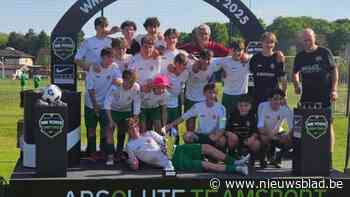 U15 KFCE Zoersel triomferen en pakken twee bekers in één dag