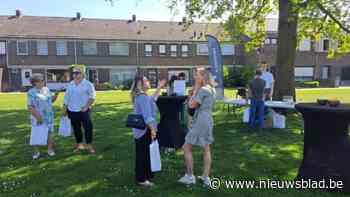 Eerste bewoners nemen hun intrek in nieuwe sociale woningen in Vlasrietje