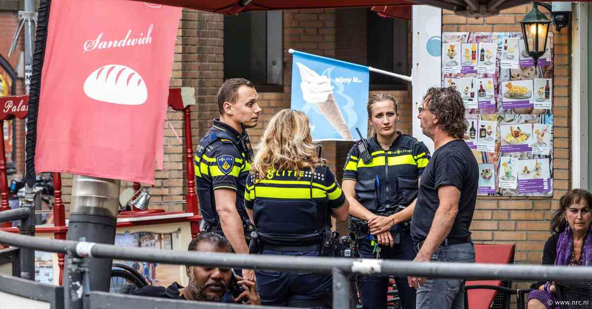 Hoe kon het zo misgaan in Scheveningen? ‘De politie was met veel te weinig’