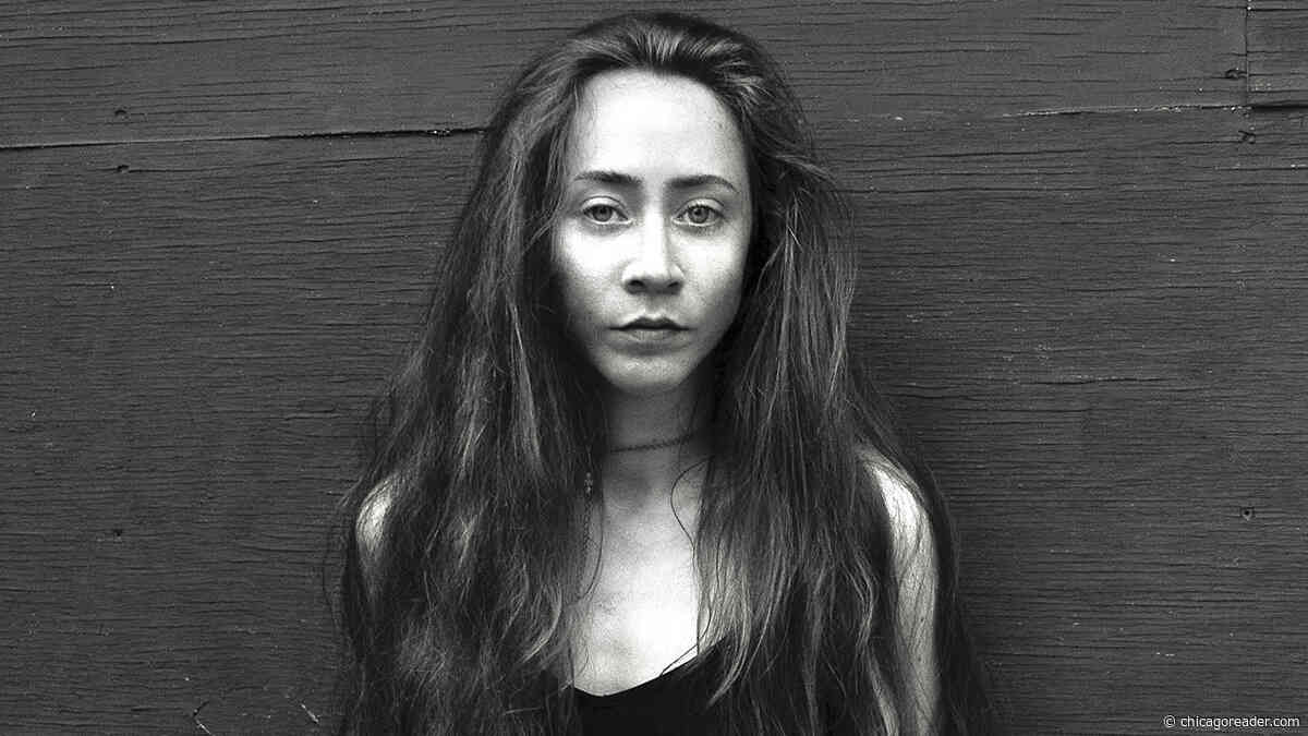 Chicago singer-songwriter Official Claire smirks in the face of mundanity