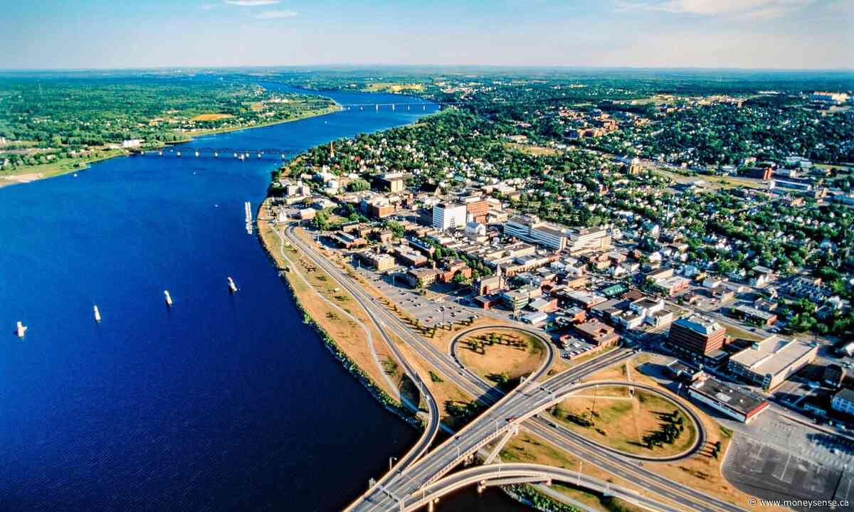 Where to Buy Real Estate in Canada 2025: Neighbourhood data