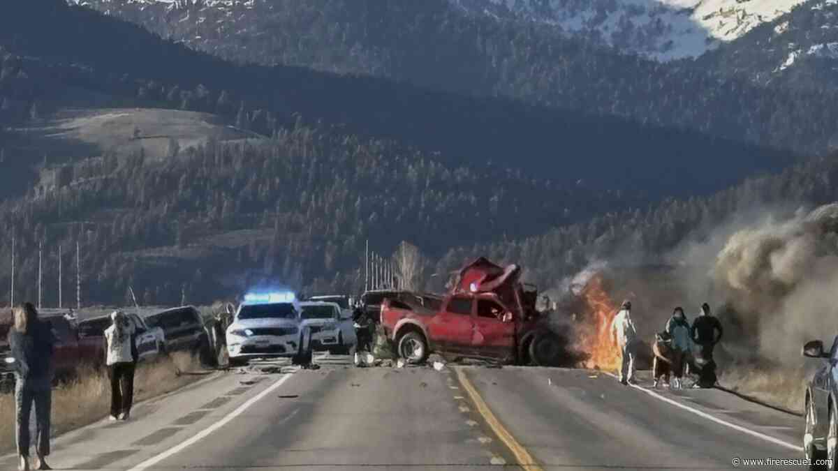 7 dead after tour van, pickup truck crash near Yellowstone National Park