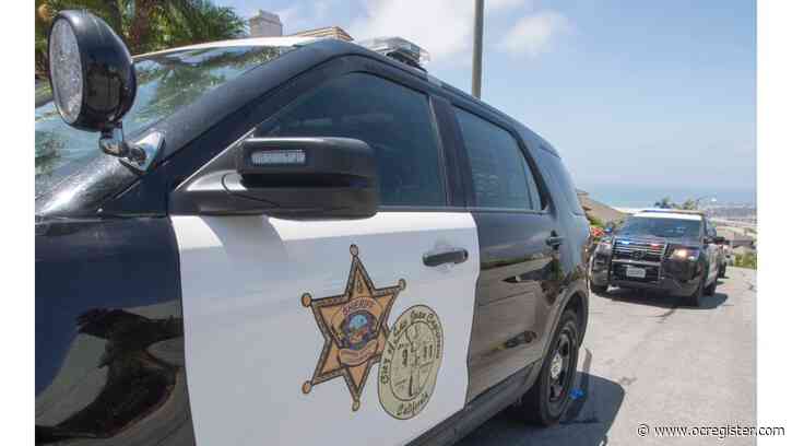 Driver dies in fiery crash into tree in Laguna Hills