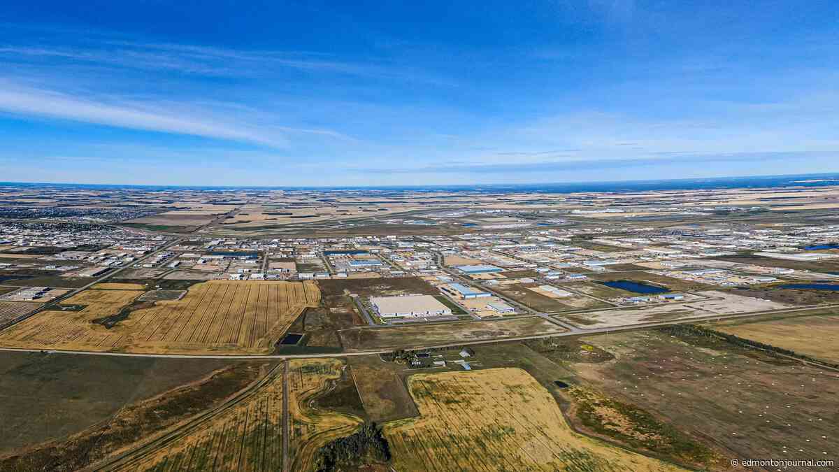 Fire restriction issued for Leduc County due to wildfire risk