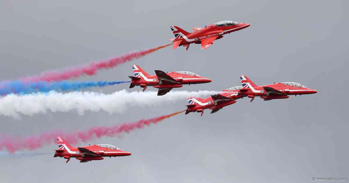 VE Day Red Arrows flypast route mapped – see if they will come past your house