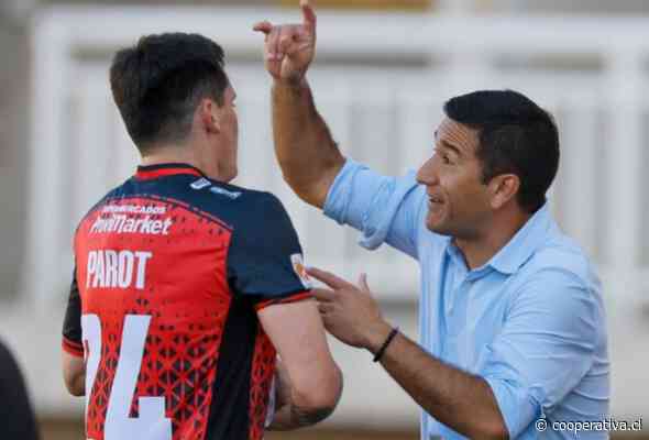 Víctor Rivero celebró y sacó pecho tras el triunfo de Limache sobre Colo Colo