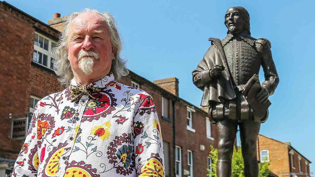 Shakespeare impersonator, 74, quits job in Bard's birthplace over racism claim - but now he says it's much ado about nothing