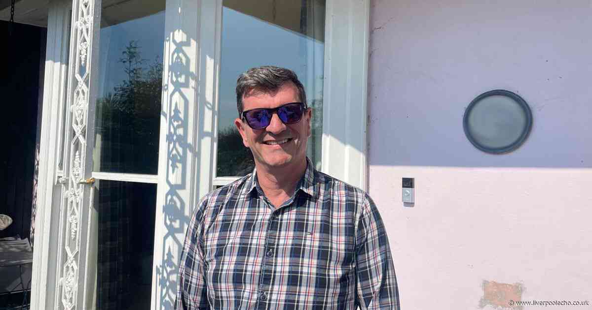 Life on Merseyside street where 'it’s like being on holiday'
