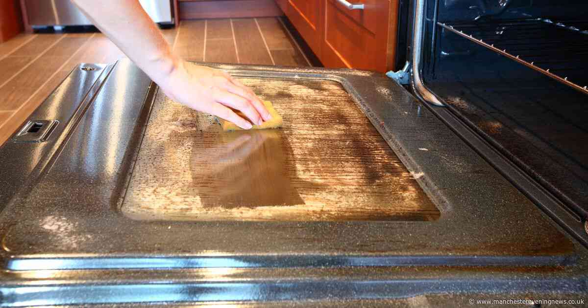 Remove stubborn oven grease with one item that works 'better than vinegar'