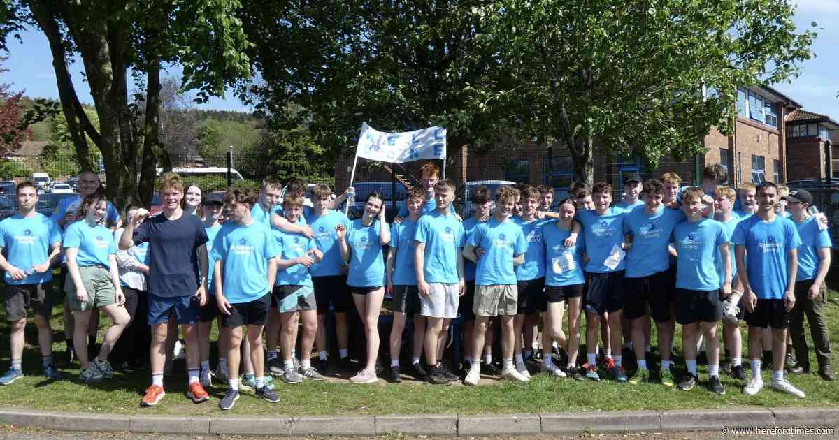 Intrepid sixth form students to run 14k
