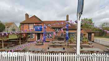 Pub licence at risk over alleged fire safety failings