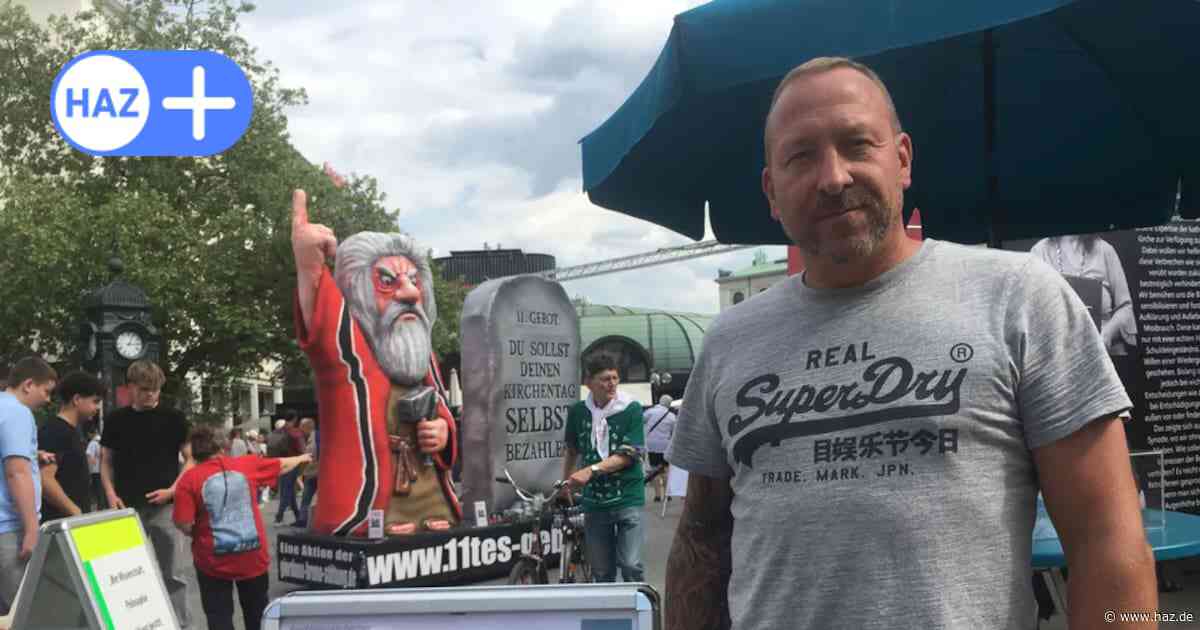 Kirchentag in Hannover: Das sagen Religionskritiker und Satanisten