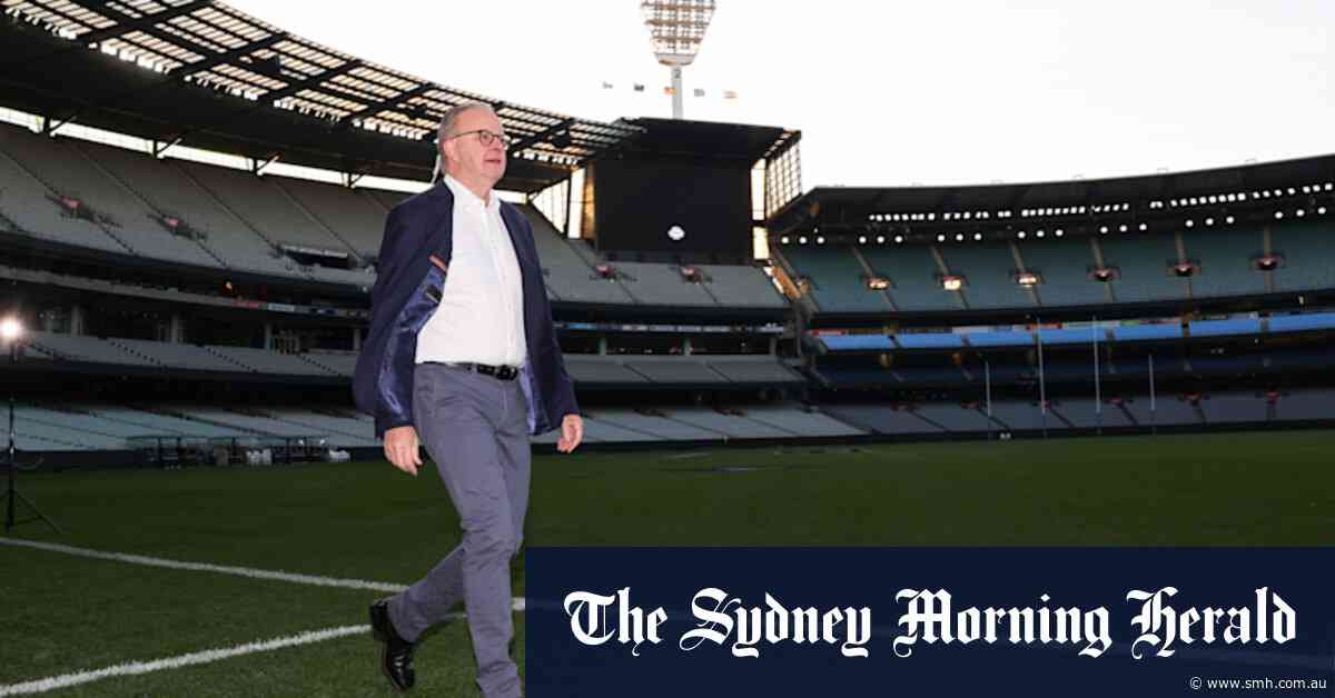 Albanese and Dutton leave it all on the field in final flurry of campaign