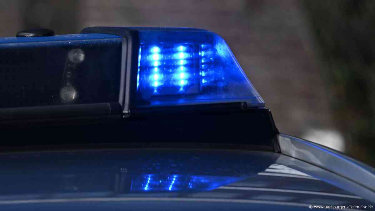 Unbekannter beschädigt drei Dachrinnen in Landsberg