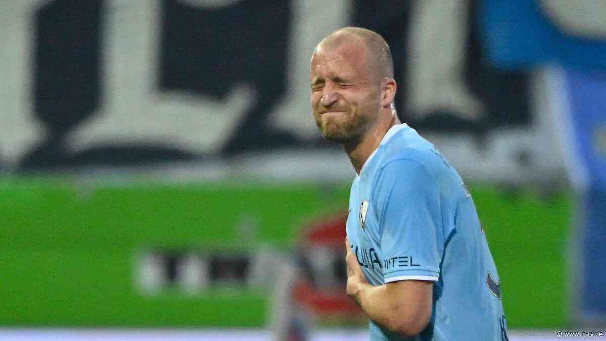 Rippenbruch und Lungenkollaps: Not-OP bei Bochum Stürmer Philipp Hofmann