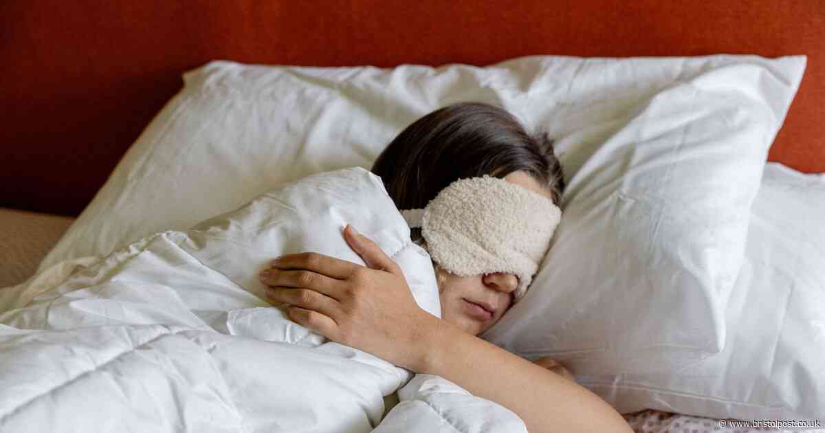 'Distinctive' smell between 2am and 5am might be sign of bed bugs