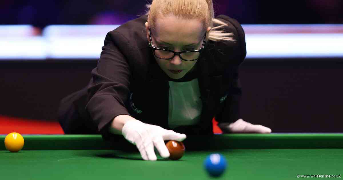 World Snooker Champs final ref was forced to bang on commentary box window after disturbance