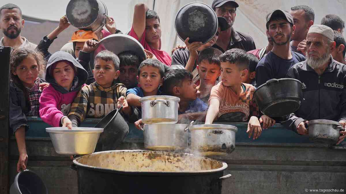 Humanitäre Lage in Gaza: "Wir sterben langsam"