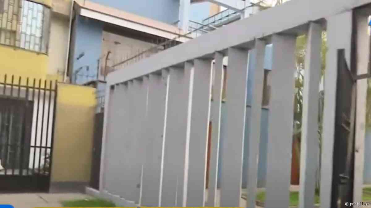 Insólito: Sujeto construyó un muro de concreto en medio de la calle (VIDEO)