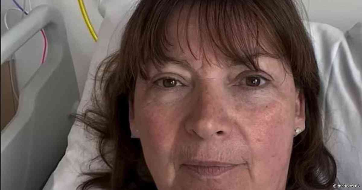 Lorraine Kelly reveals she’s having ‘keyhole surgery’ after feeling unwell