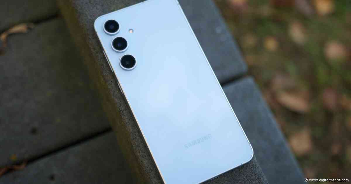 The Samsung Galaxy S25 FE could be here sooner rather than later