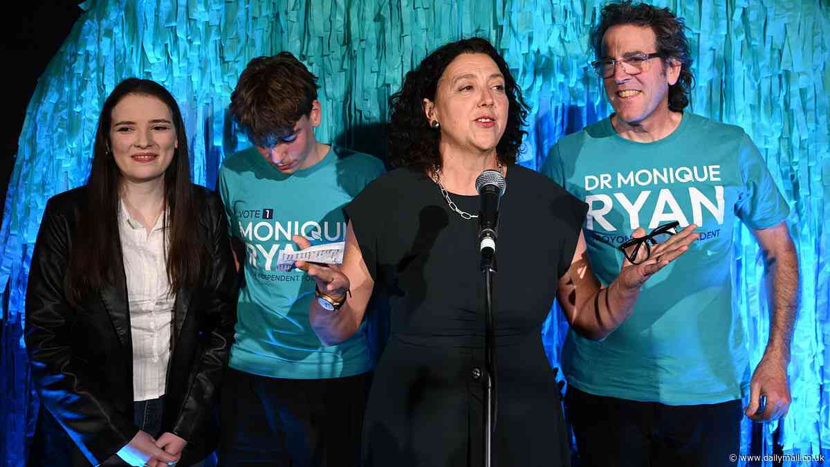Kooyong election results: Teal doctor Monique Ryan - who doesn't answer journalists' questions, has a rogue  husband who tears down candidates' signs - celebrates victory after being pooed on by a bird on election day