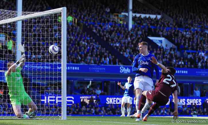 Hirst caps Ipswich fightback to spoil Everton’s Goodison farewell party