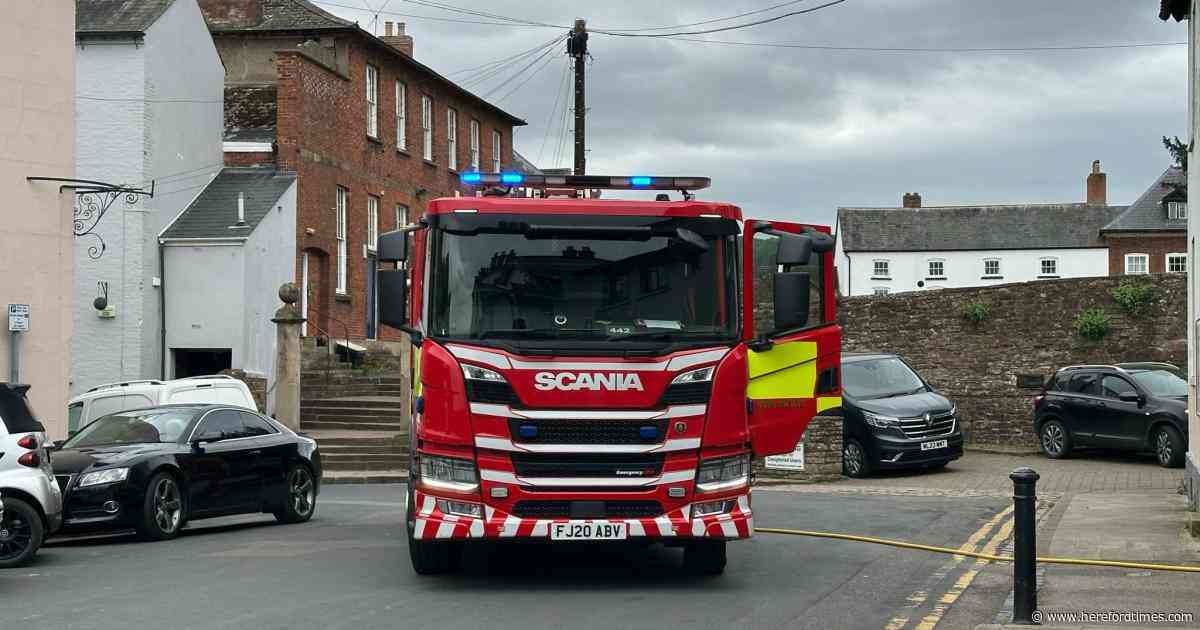 Recap: Jaguar car on fire in Herefordshire pub car park