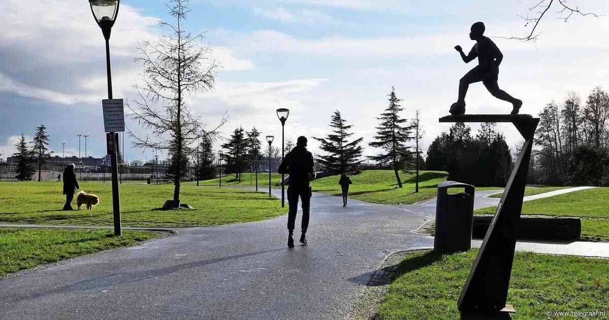Politie mag fouilleren rond Bijlmer Sportpark na reeks incidenten, volgens Halsema ’veiligheidsrisicogebied’