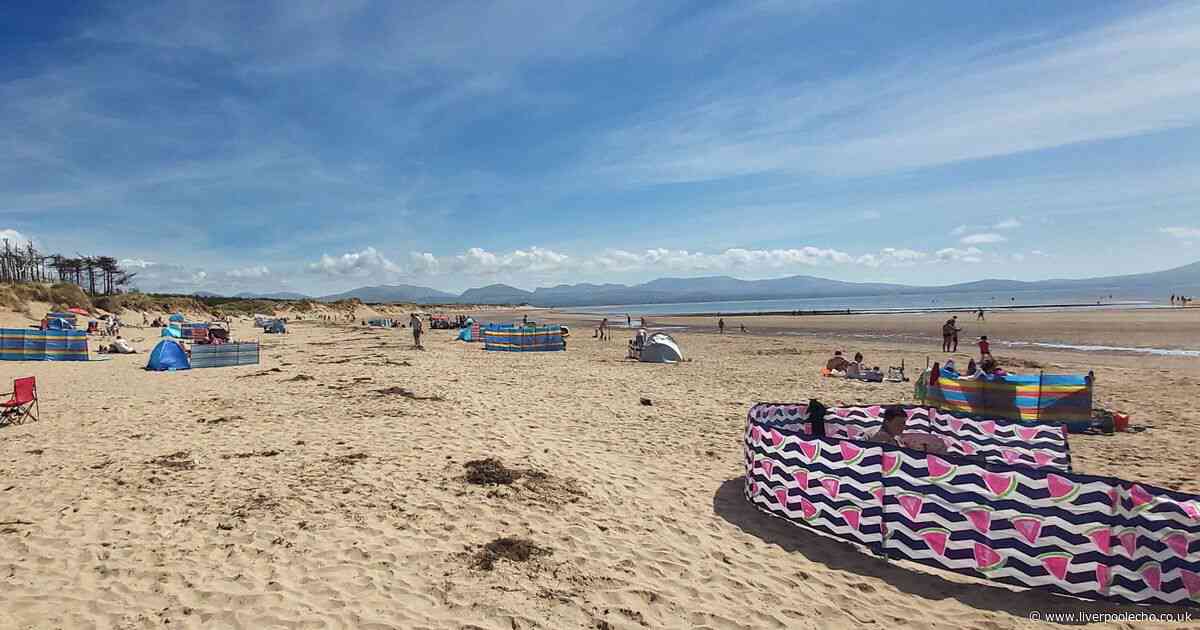 'Fed up' nan says tourists are gridlocking village to reach famous beach