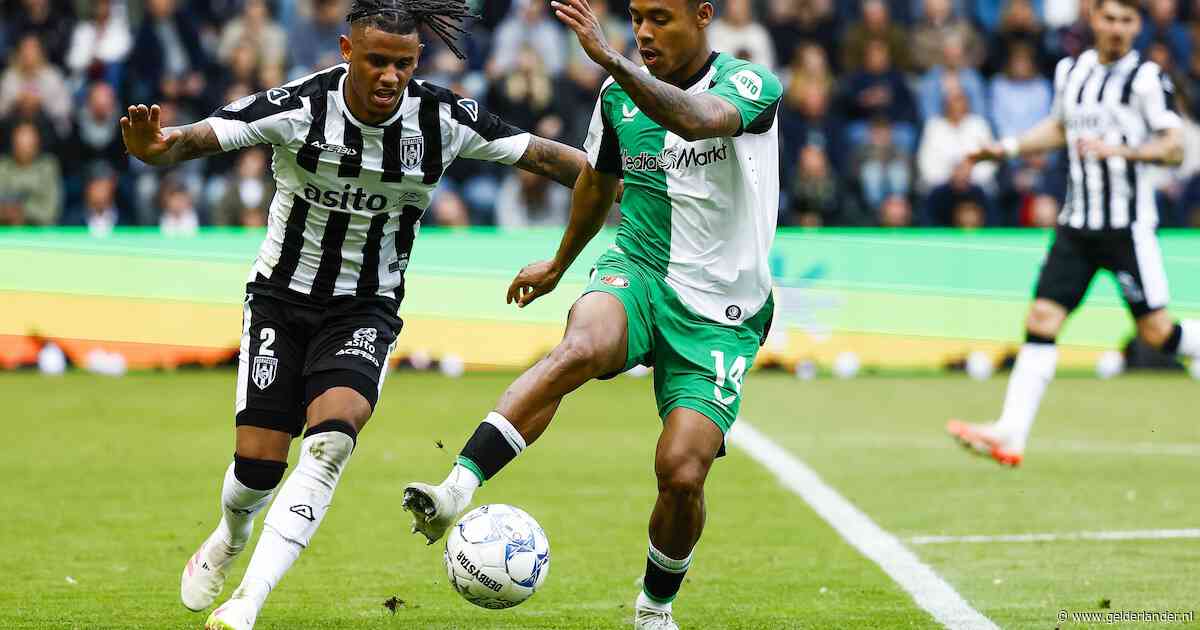 LIVE eredivisie | Feyenoord drijft Heracles tot wanhoop, Van Persie wisselt drie keer na rust