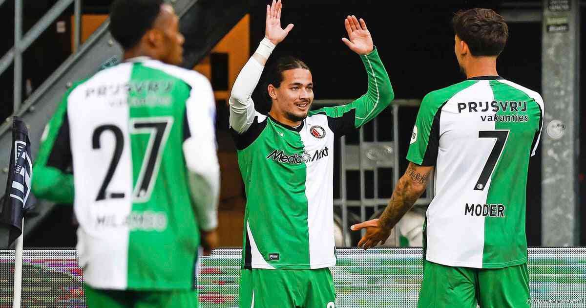 LIVE Eredivisie | Feyenoord op rozen tegen Heracles; Tillman start weer bij PSV