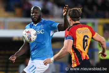 Romelu Lukaku ziet doelpunt afgekeurd worden, maar komt met Napoli weer stap dichter bij titel na krappe zege tegen Lecce