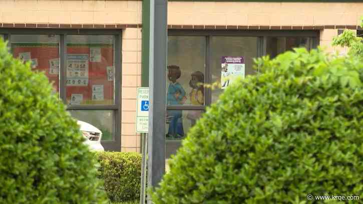 North Carolina teacher allegedly caught kissing kindergartener in bathroom