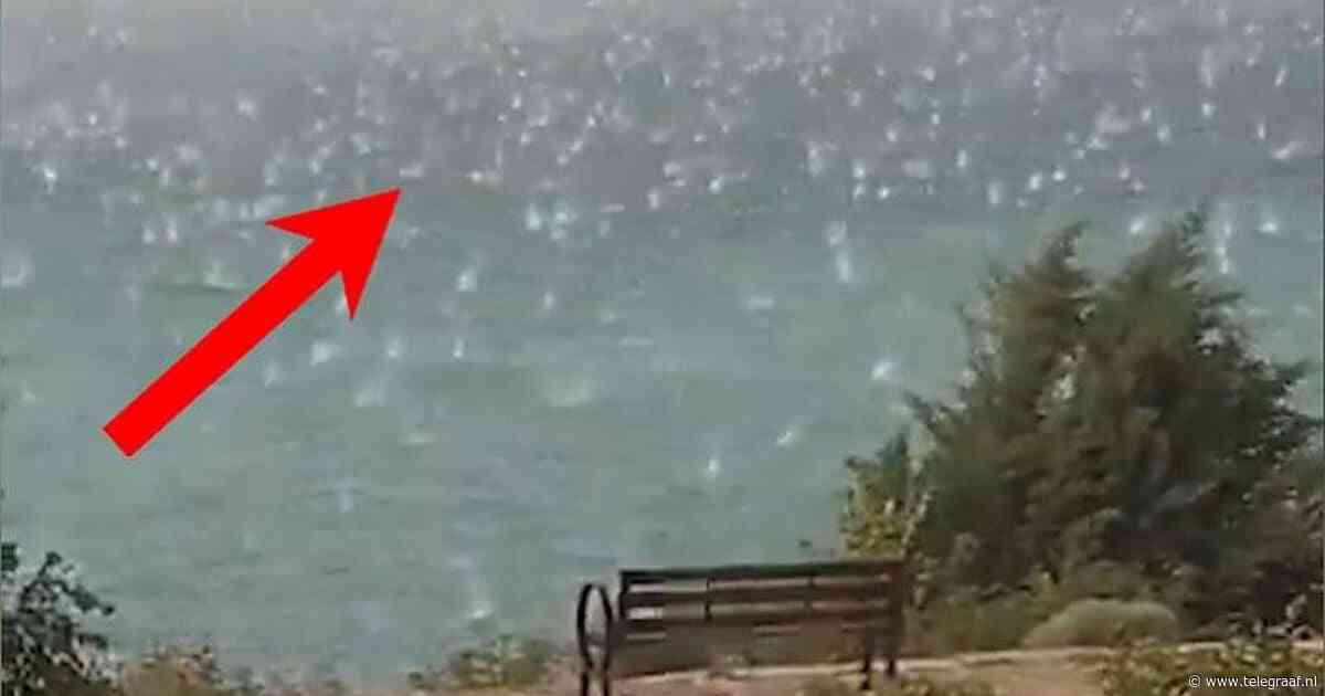 Enorme hagelstenen vallen uit de lucht in Turkije