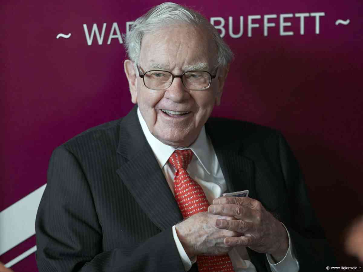 Warren Buffett va in pensione e attacca Trump: "Il commercio non è un'arma"