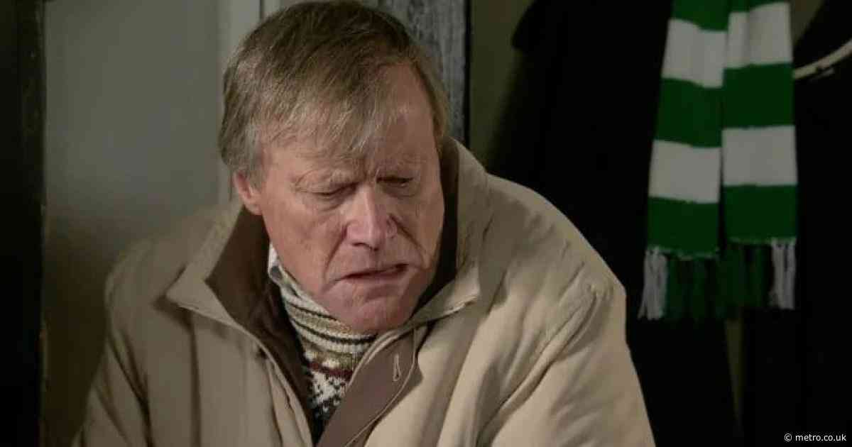 Emotions run high in Coronation Street as Roy pays tribute to beloved lost legend amid star’s final moments