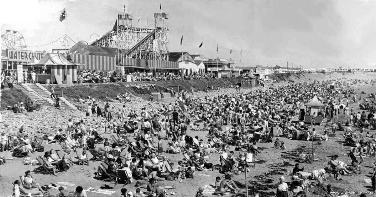 16 pictures of packed Porthcawl beaches during the town's glory days