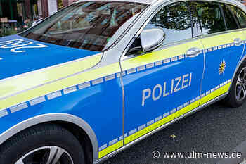 Motorradfahrer crasht in Motorradfahrer mit Glück im Unglück