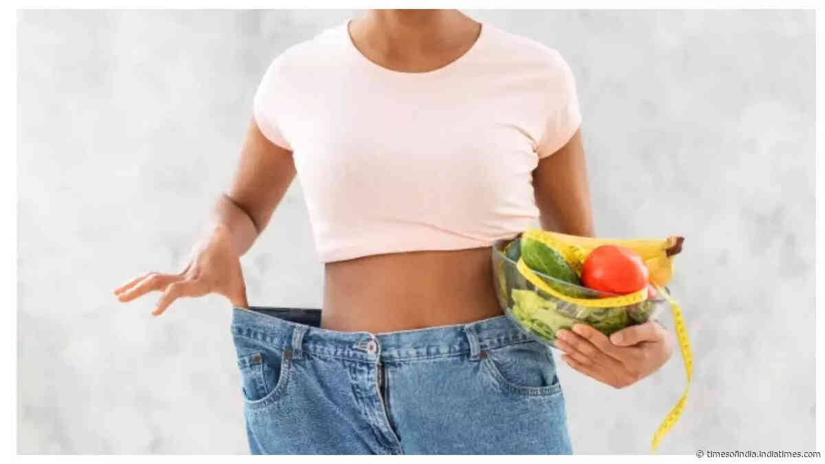 Trying to lose weight, but craving for a midnight snack? Here are 5 healthy options